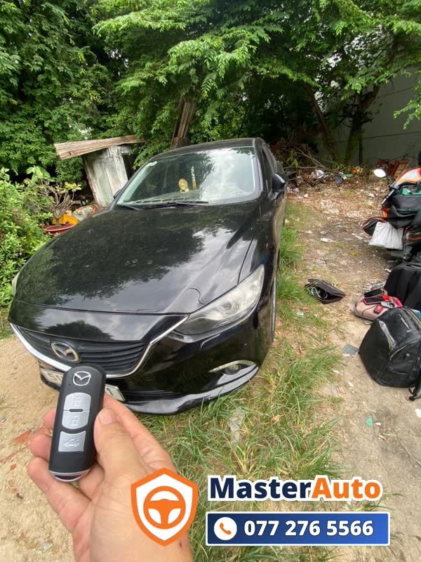 làm smart key Mazda tại Bình Dương