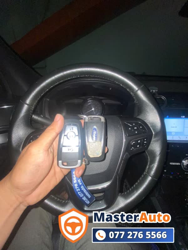 chìa khóa remote xe Ford — dịch vụ chìa khóa ô tô tại Thủ Dầu Một