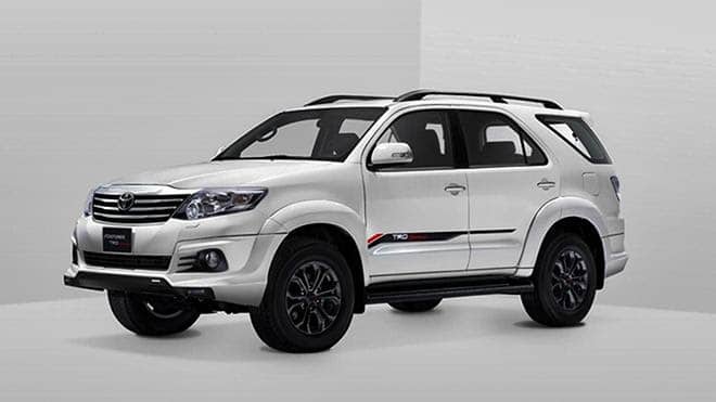 làm chìa khóa xe toyota fortuner